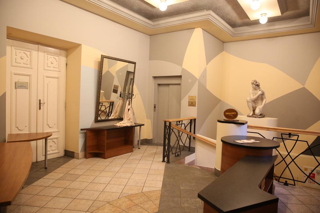 Roskosz Zespol Dworsko Parkowy Bed & Breakfast Biala Podlaska Ngoại thất bức ảnh