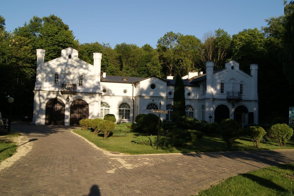 Roskosz Zespol Dworsko Parkowy Bed & Breakfast Biala Podlaska Ngoại thất bức ảnh